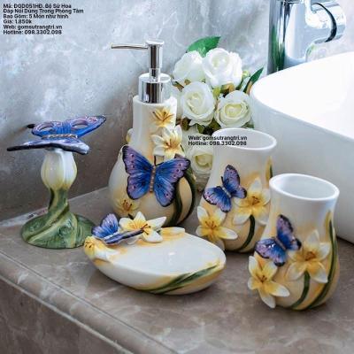 BỘ SỨ HOA ĐẮP NỔI DÙNG TRONG PHÒNG TẮM
